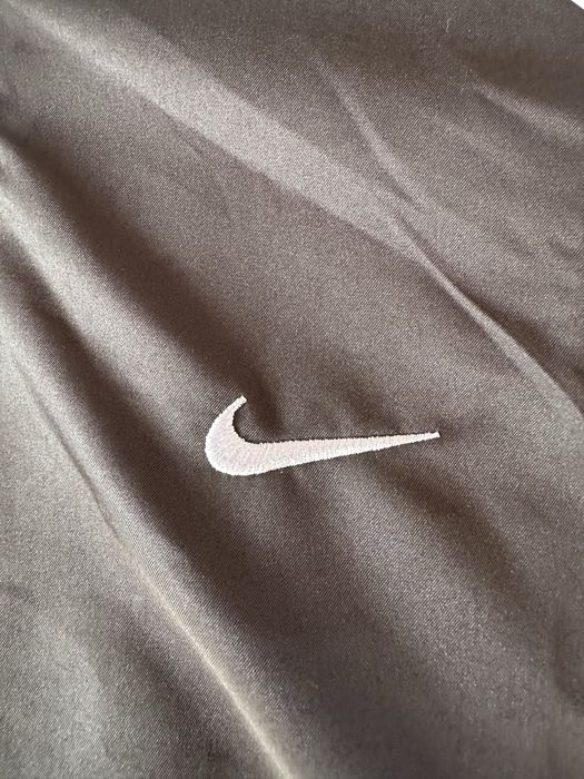 Мъжки,шушлеков,черен екип Nike с голямо лого на гърба