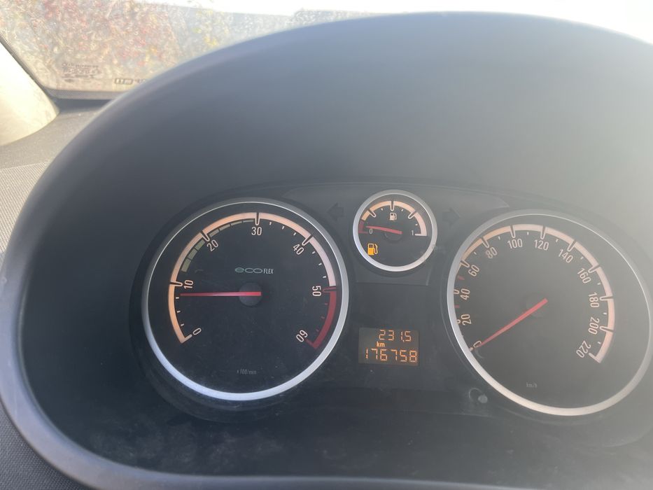 Vand caseta de directie Opel Corsa D 2005-2012