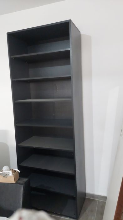 Biblioraft 220x80x40 adancime   Riducarea produsului se  face din Scaeni