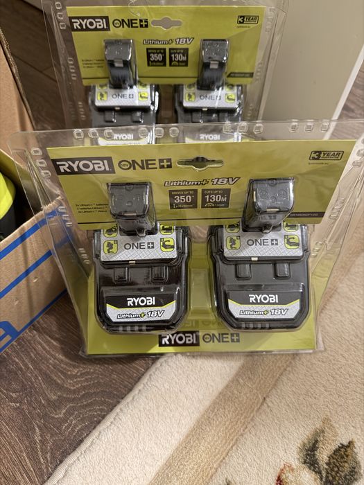 Ryobi-Pachet de două baterii Lithium+™ 18V 5,0Ah