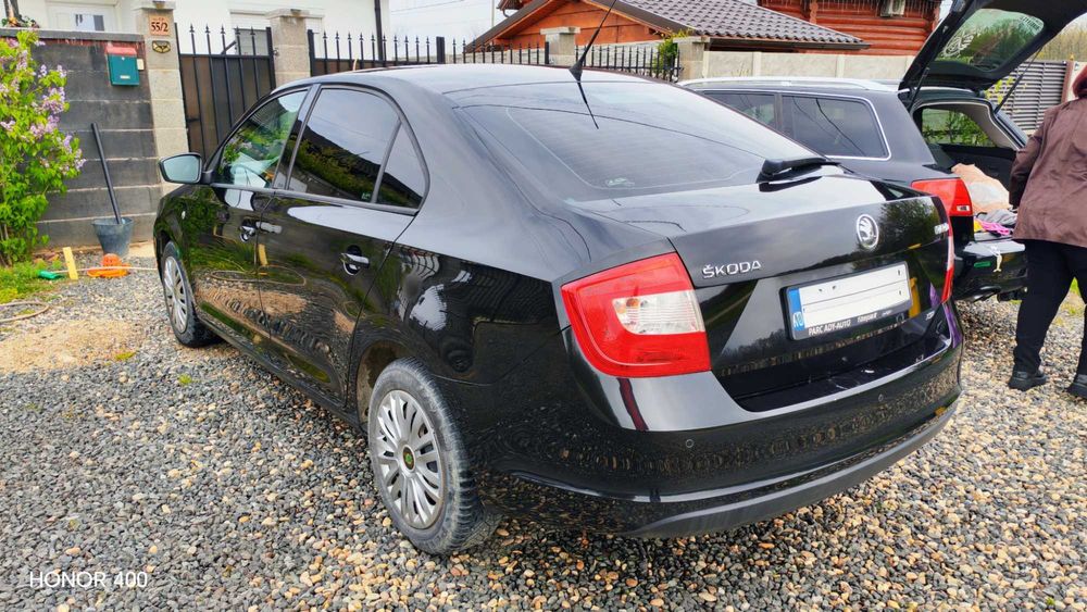 Vând Skoda Rapid ambition