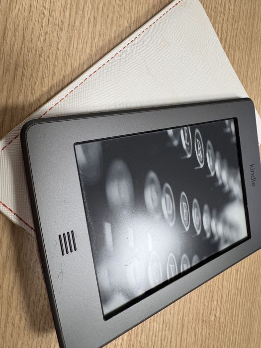 Kindle e-book reader & husa