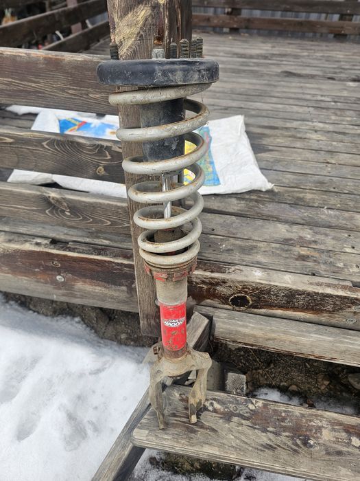 Амортизатор сборе