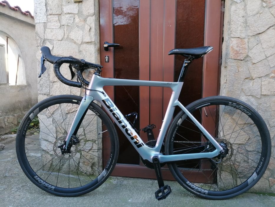 BIANCHI  E-Road  Carbon, Shimano Ultegra 2*11