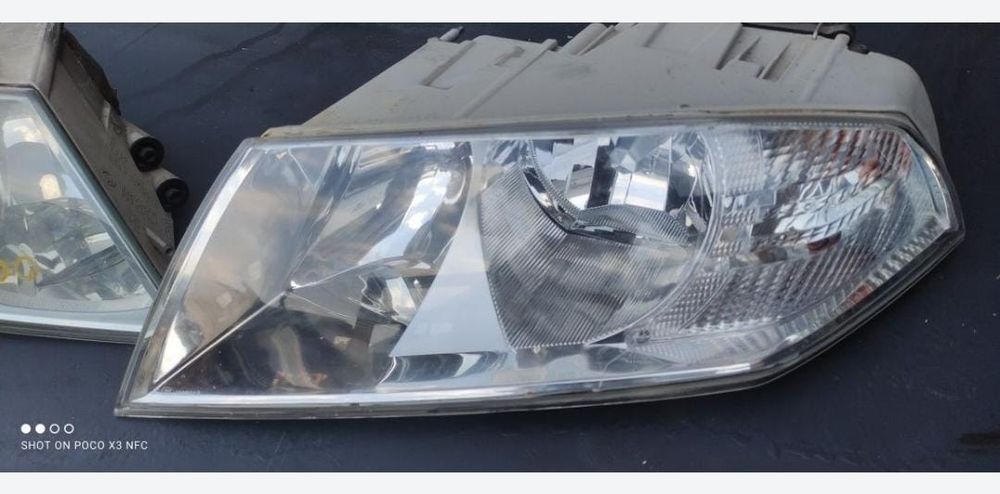 Far Stanga Dreapta Skoda Octavia 2 European 2004-2013