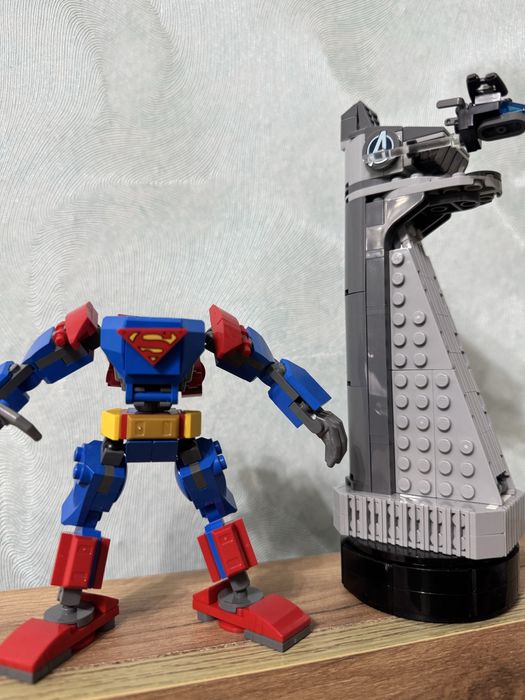 Лего Башня мстителей и меха Супермена( оригинал )