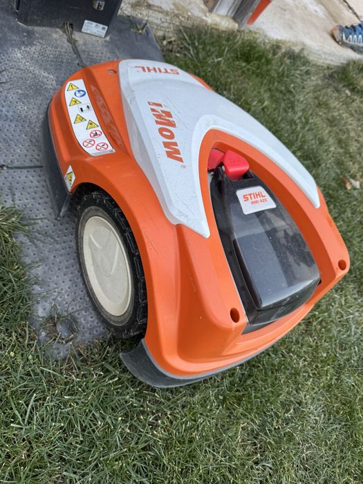 Robot de Tuns Gazon STIHL RMI 422 P iMOW