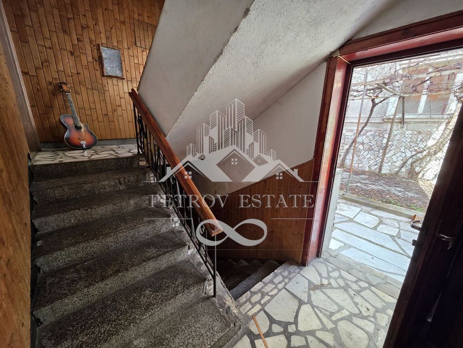Продава се Етаж от къща в Велинград - 65 кв.м за 432 €/кв.м - Снимка #7