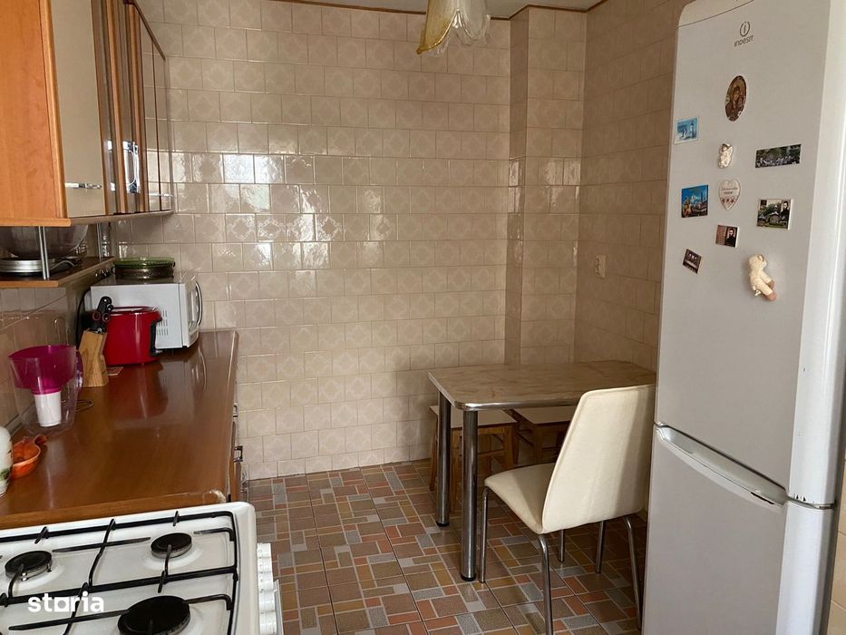 Apartament 3 camere Manastur, str. Padin, zona piata Flora, decomandat