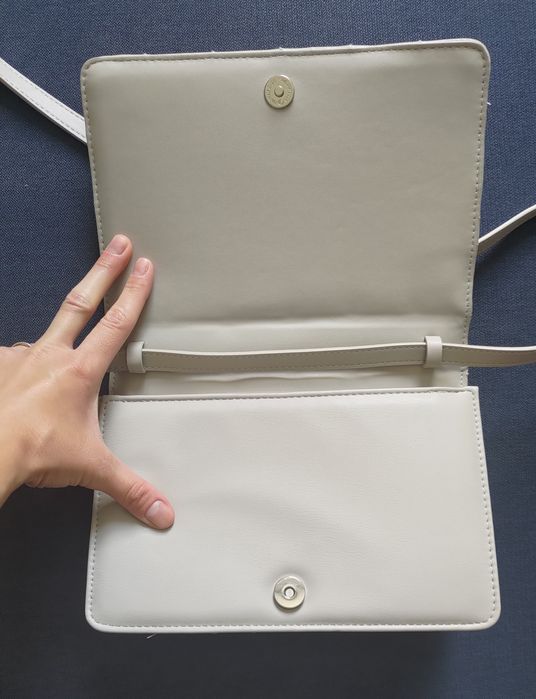 Geanta H&M bej, noua