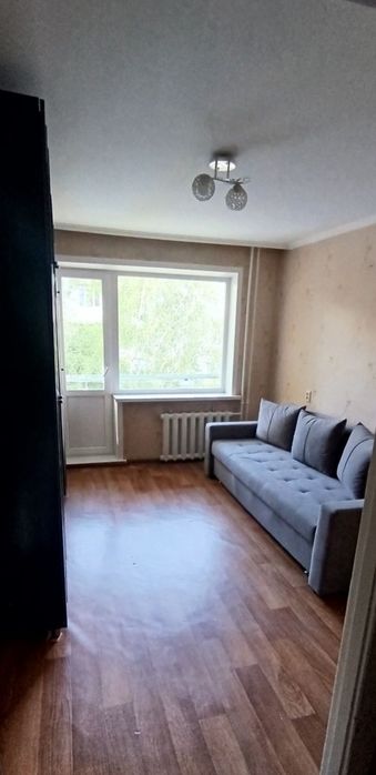 Продам! 2ком. кв 3/5эт. р-н  Айсберг