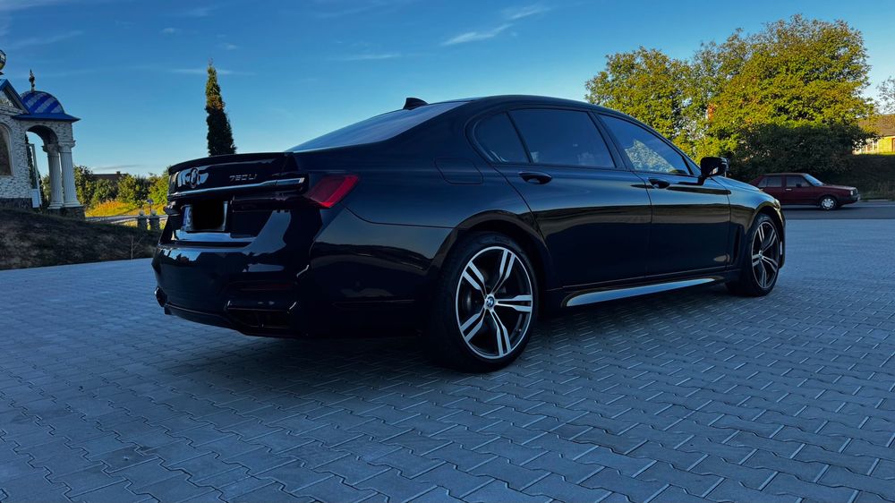 BMW 7 serie M G12