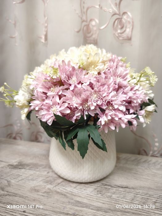 Dekorativ sun’iy gullar / Декоративные искусственные цветы