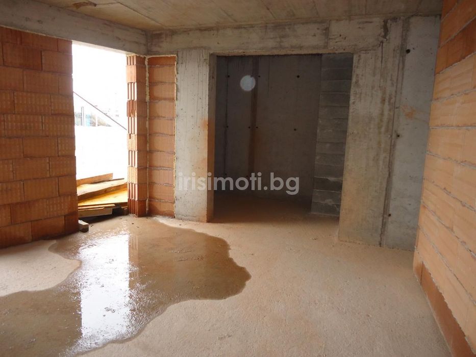 Продава се Тристаен апартамент в София, Люлин 6 - 102 кв.м за 839 €/кв.м - Снимка #1