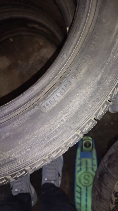 Продам зимнюю резину