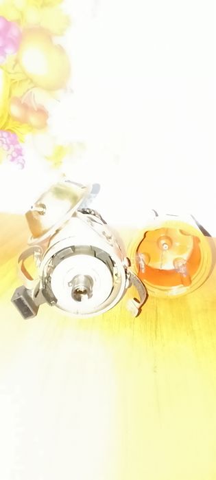 Продам трамблёр на Ауди 80 В3.