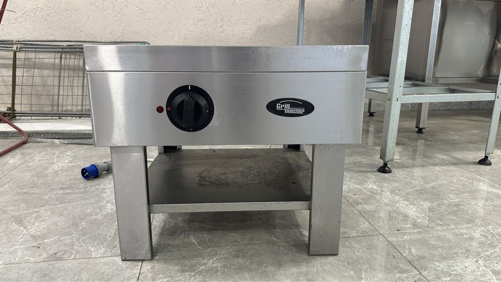 Электрическая плита Grill Master