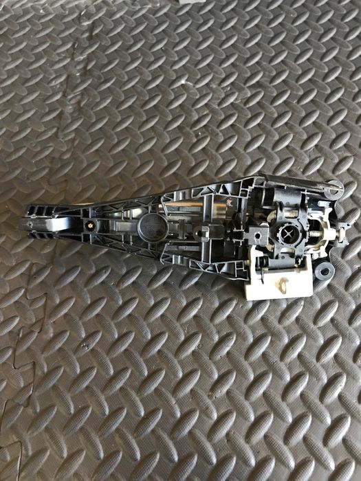 Предна лява външна дръжка сребриста за Opel Insignia (2009-2014) 14096201