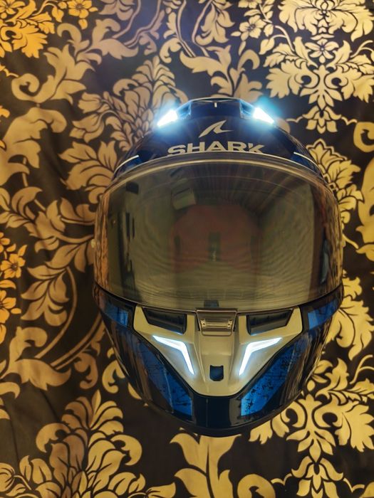 Каска за мотор Shark Skwal i3 LED със светодиоди