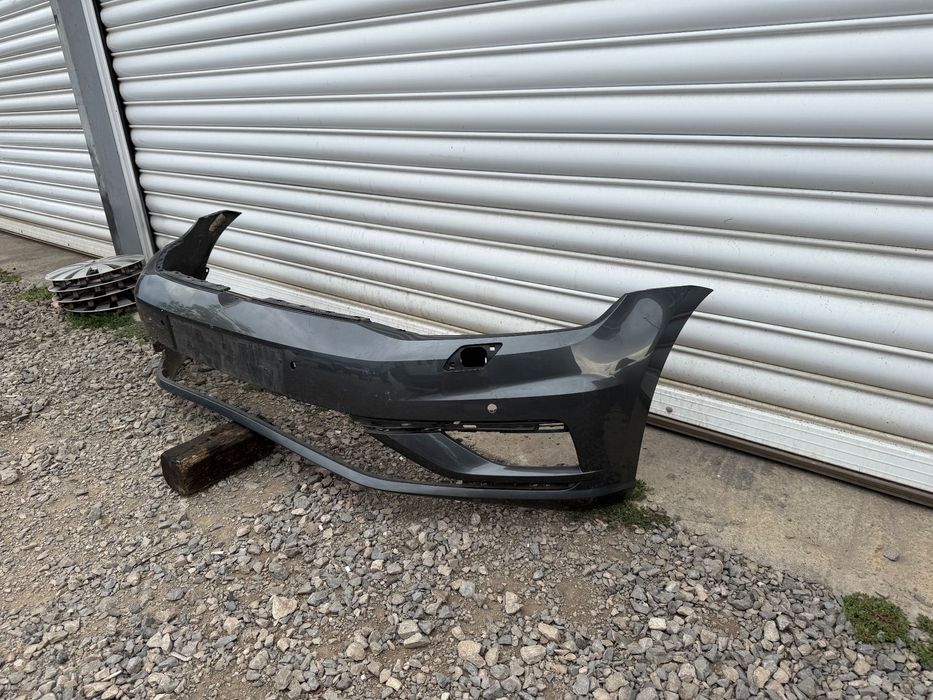 Предна броня за VW Golf 7 Facelift (2017-2020)