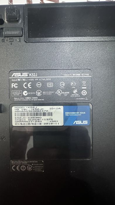 Ноутбук продам Asus