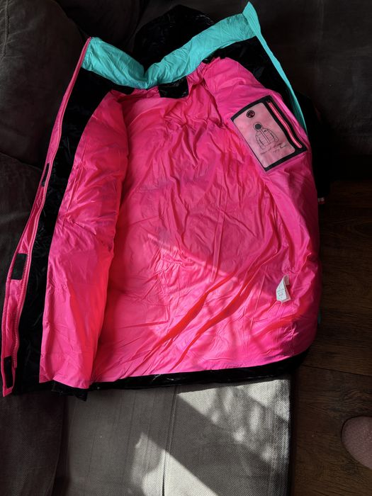 Чисто ново зимно яке ,,Keep me”