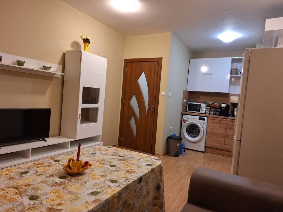 Дава се под наем Двустаен апартамент в Бургас, Славейков - 60 кв.м за 408 € - Снимка #11