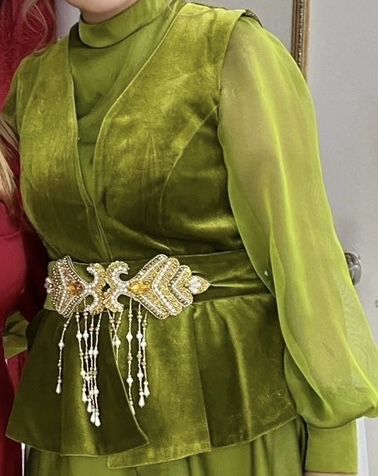 Көйлек сатылады 46 размер