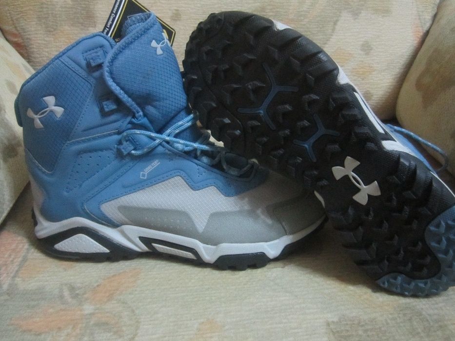 Фирменные ботинки Under armor 39-40 размера