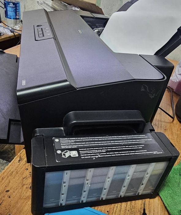 Epson l1800 принтер цветной A3