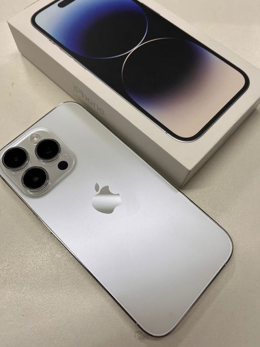 Apple iPhone 14 Pro, 256gb, 75%.