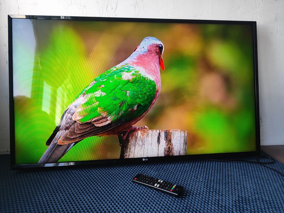 Телевизор LG 43 дюйма (109см)
