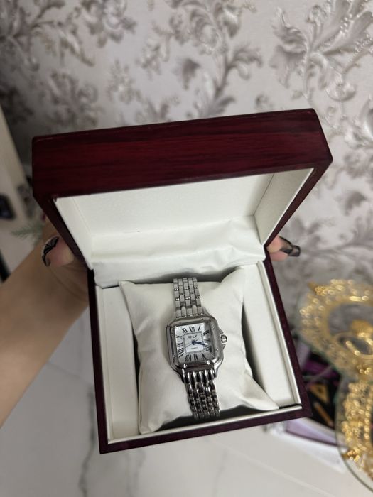 Женские Часы AVENIR