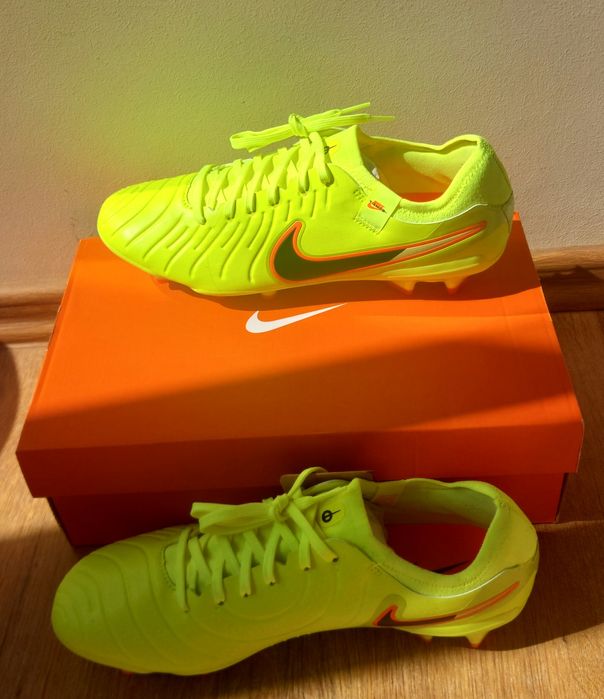 Ghete fotbal Nike Tempo Legend 10 pro FG
