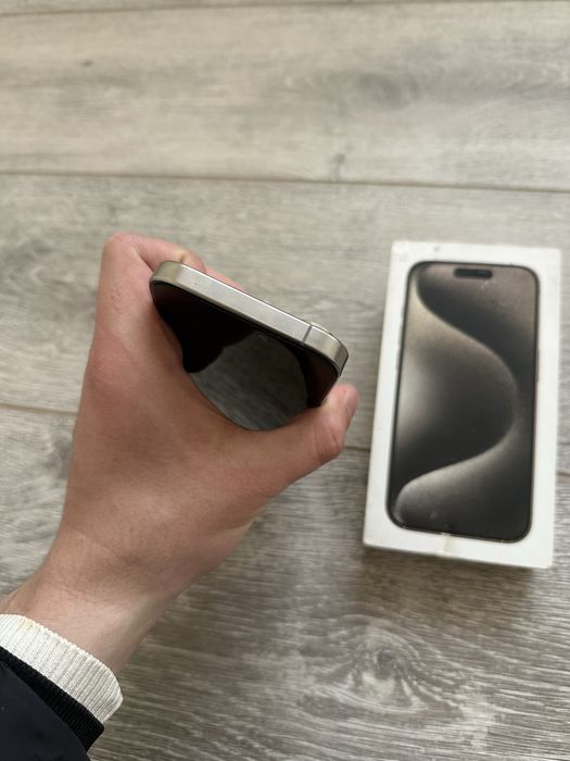 Iphone 15 Pro dual sim