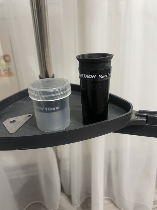 Telescop CELESTRON AstroMaster 114