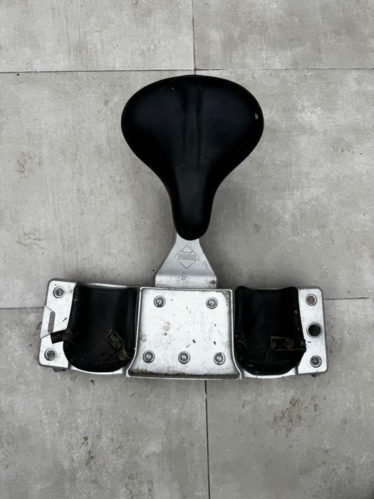 Количка за лепене и фугиране на плочки