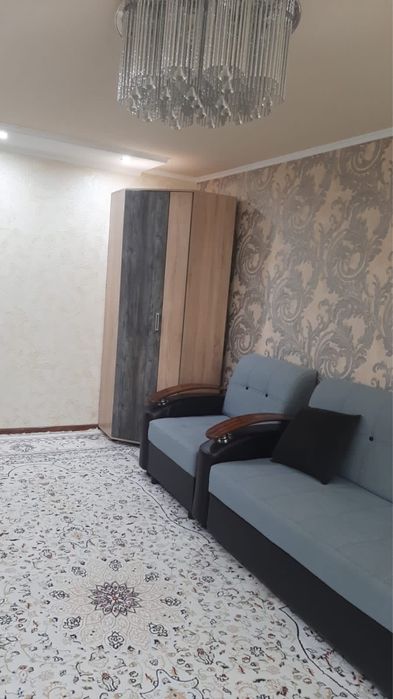 Шкаф угловой для вещей