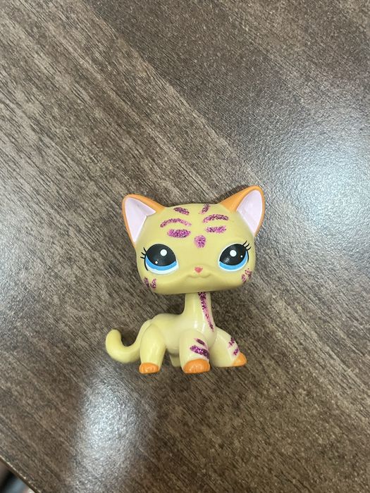 Littlest pet shop