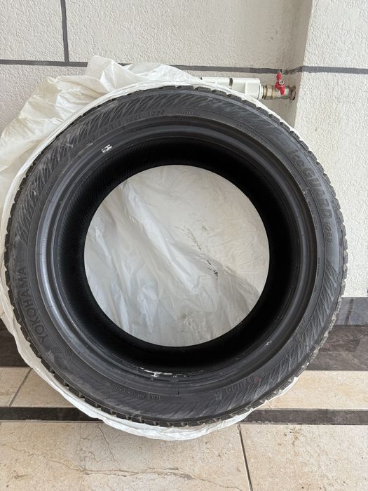 Продам шины 245 45 R18