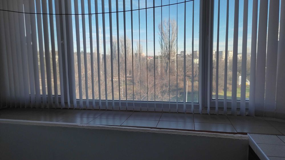 Собственик дава под наем двустаен апартамент в центъра на гр.Шумен