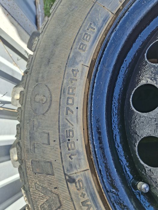 Продам колесо в сборе на митсубиси