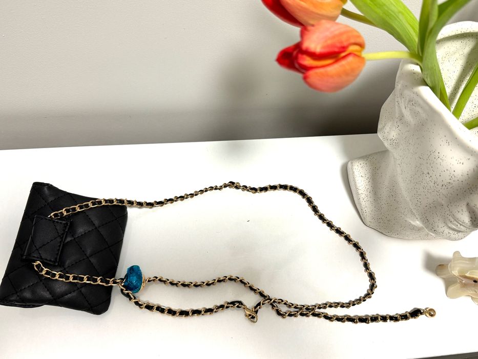 Мини дамска чанта- колан