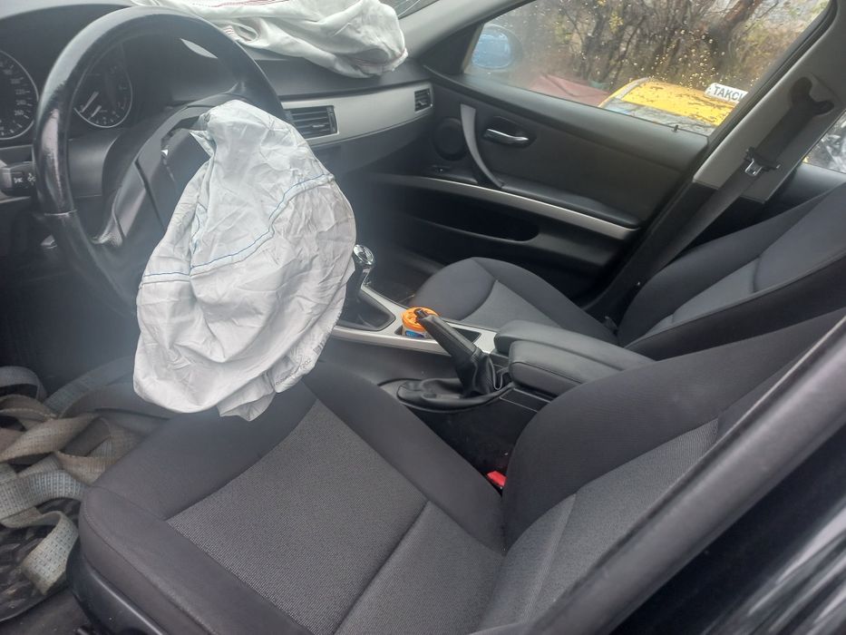 Bmw e90 318 на части БМВ 318 на части