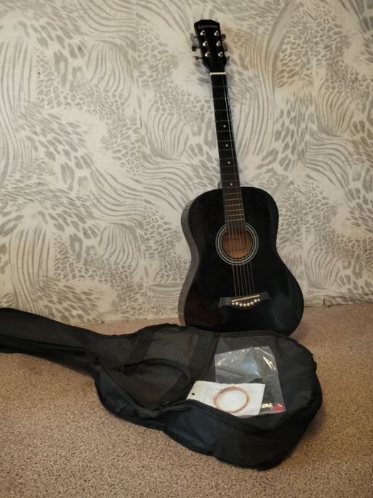 Продается гитара