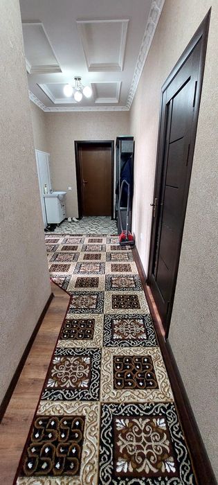 Oxun Bobo masjidi yon tomonida  3-xonali kvartira ijaraga beriladi