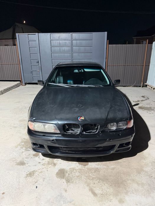 BMW e39 523i сатылады