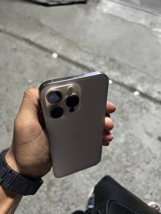 iPhone 16 pro max