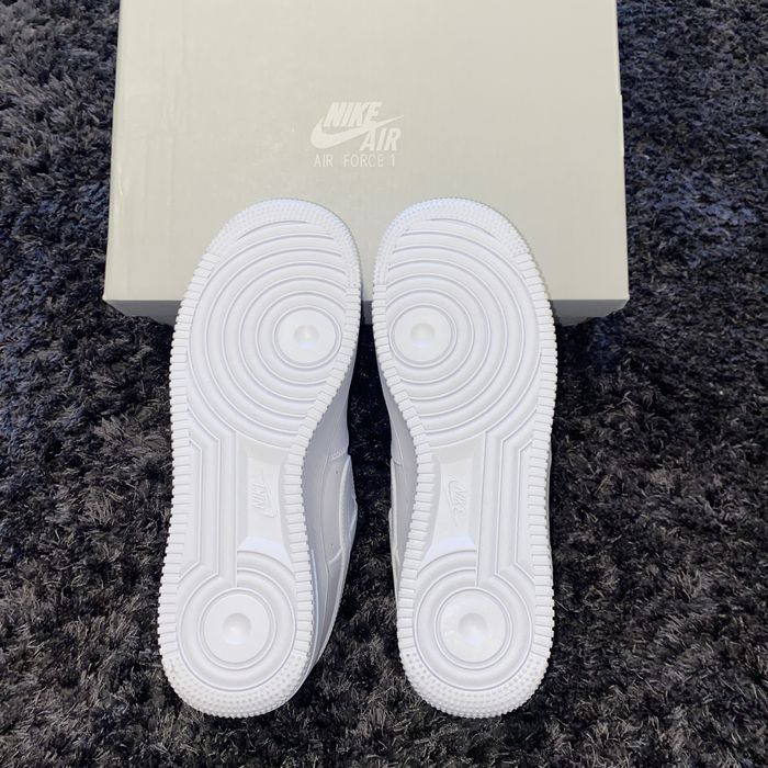 Air force 1, Albi nou nouti