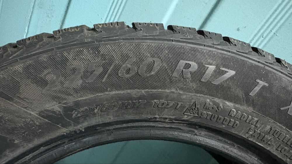 Продам шины размер: 225/60/ R17